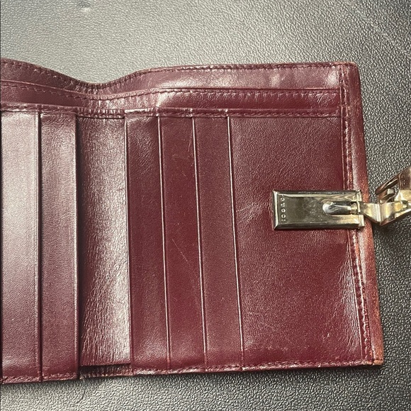 Gucci Maroon Leather Card Holder - Picture 2 of 9